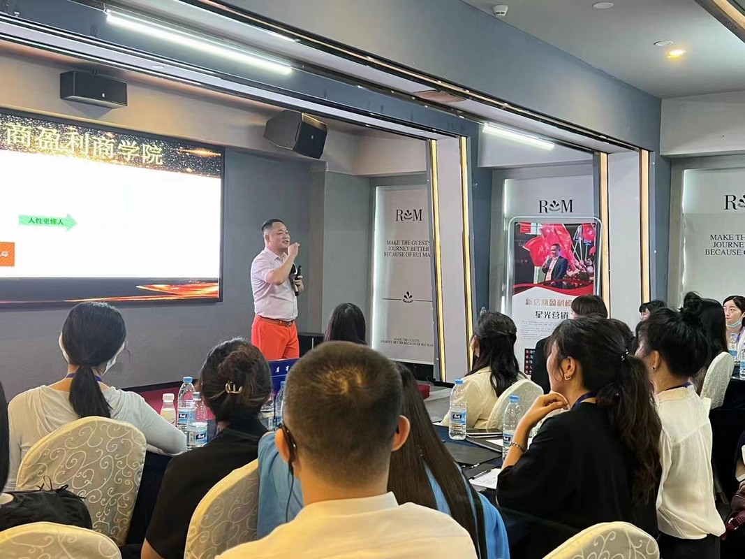 南充市美妆企业投资咨询(美妆企业投资咨询方案)